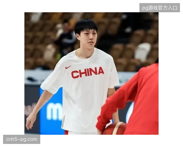 胡明轩进入季后赛后三分命中率暴涨，其投篮表现的提升是广东队系列赛走势的关键变量